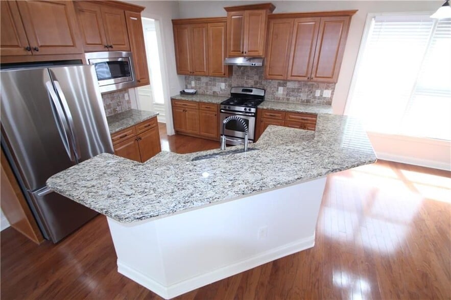 Building Photo - 3880 Baxley Ridge Dr