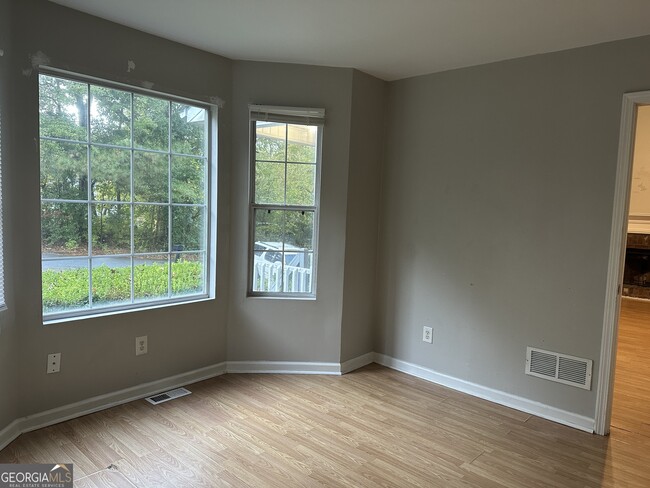 Building Photo - 1331 Colt Ridge Dr SE