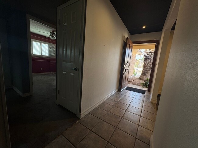 Building Photo - Home for rent on the Westside