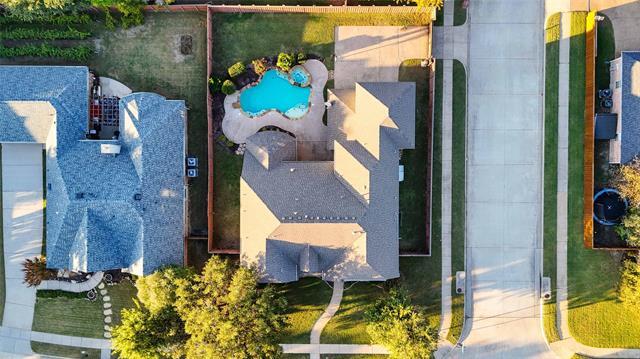 Building Photo - 2009 Briarbrook Ln