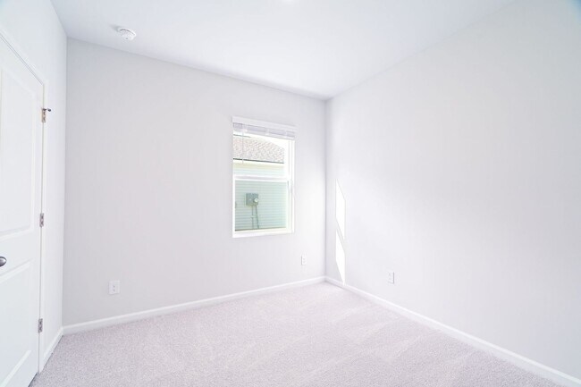 Building Photo - Where Comfort Meets Modern Living