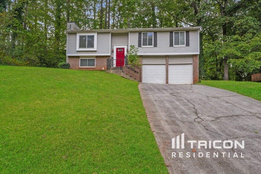 Primary Photo - 5909 Chatham Ct NW