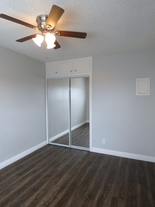 Building Photo - 9318 Artesia Blvd