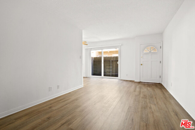 Building Photo - 12726 Caswell Ave