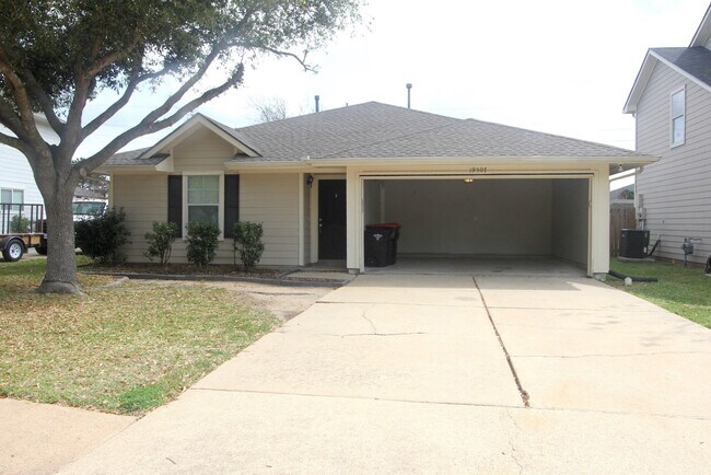 Building Photo - 19507 Winston Hill Dr