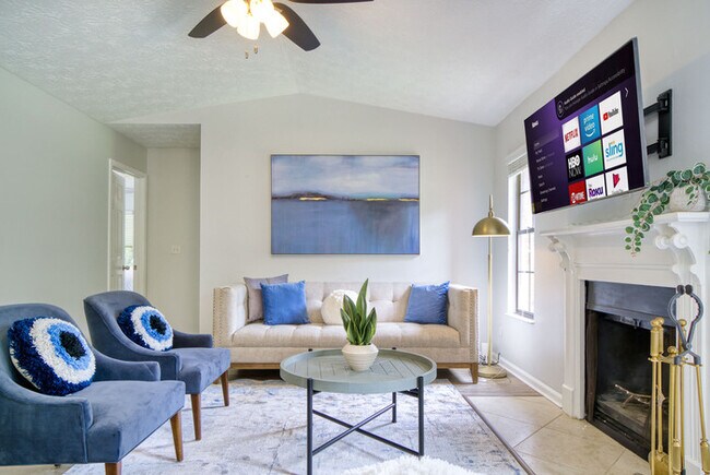 Building Photo - 42 Valencia St