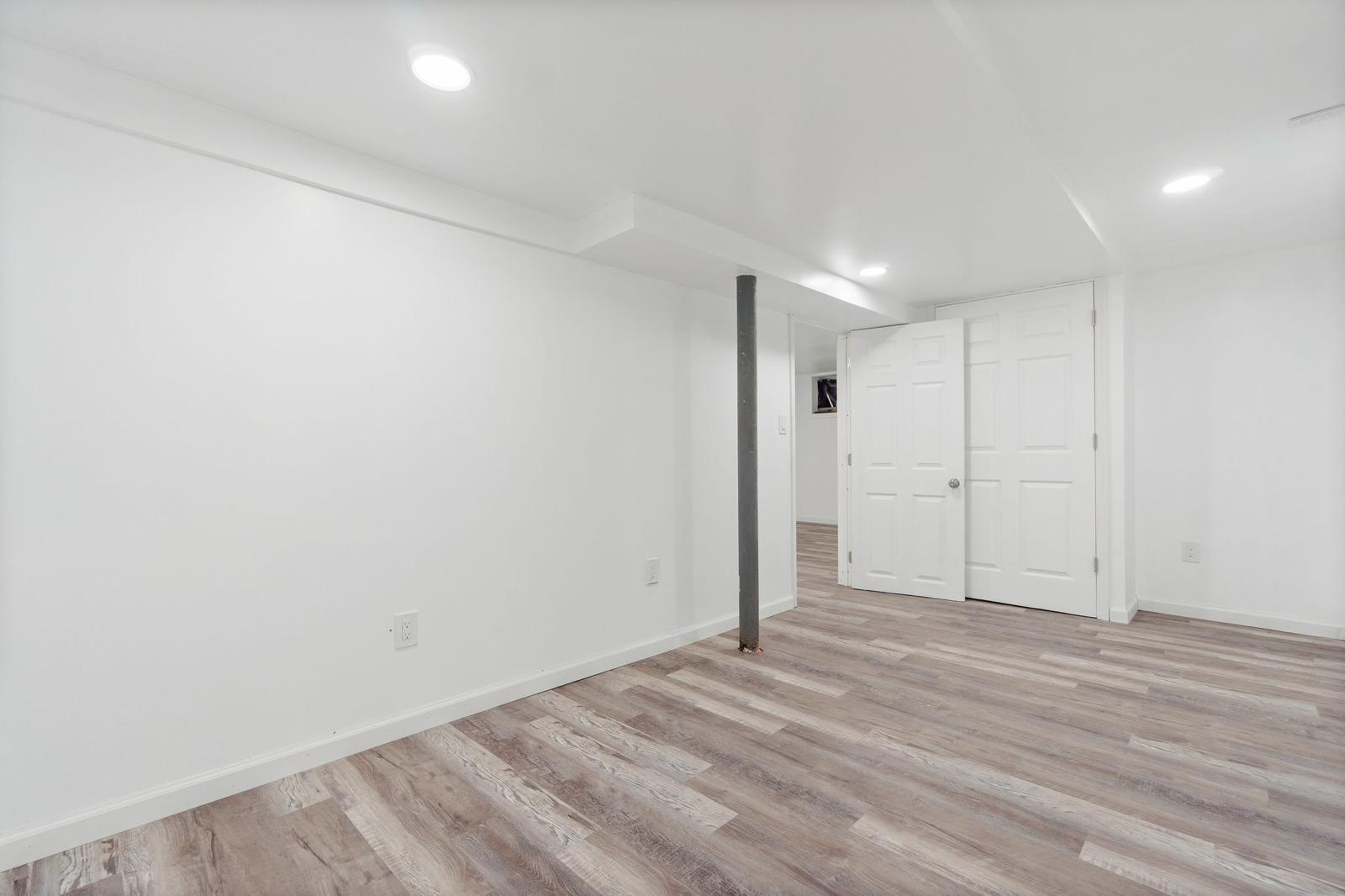 Building Photo - 130 Elmwood Ave