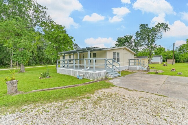 Building Photo - 1749 Max Rd