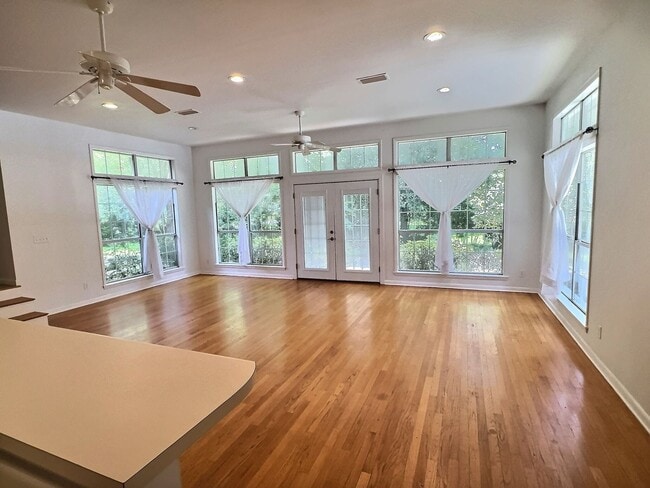 Building Photo - Spacious 4-Bedroom Home in the Desirable Gulf Hills Golf Course Community!