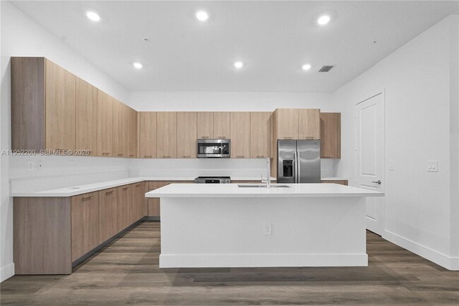 Building Photo - 4422 SW 122nd Ter