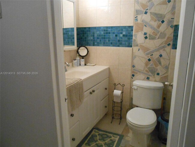 Building Photo - 5401 Collins Ave