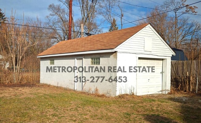 Building Photo - 35130 June Dr