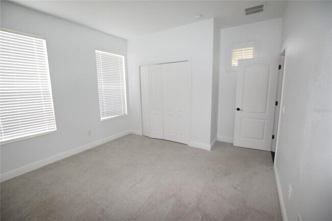 Building Photo - 11919 Sheltering Pine Dr