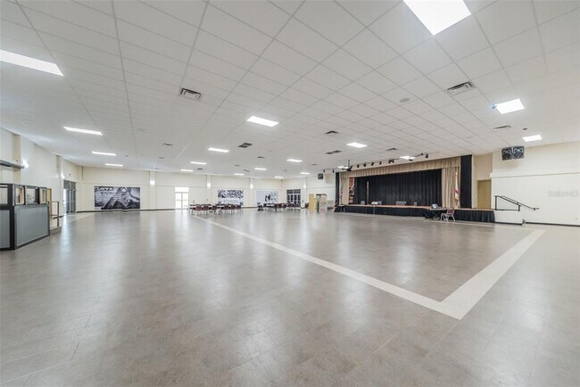 Building Photo - 2454 Australia Way E