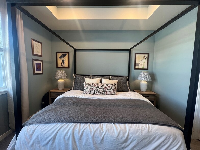 Building Photo - 7487 W Pacific Ln