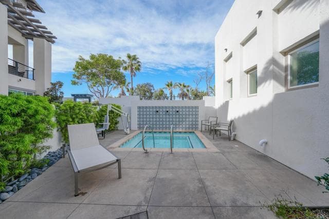 Building Photo - 13054 Lumen Wy