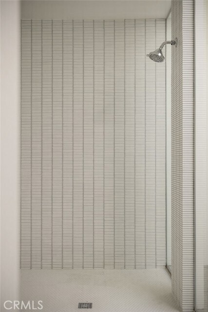 Building Photo - 2015 Irvine Ave