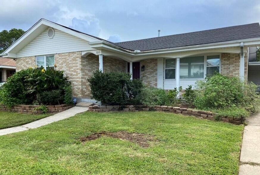 Building Photo - 3016 Belmont Plz