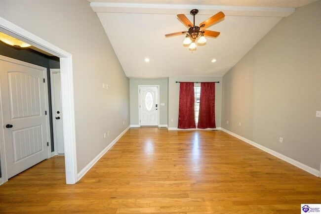 Building Photo - 309 Castleton Ct