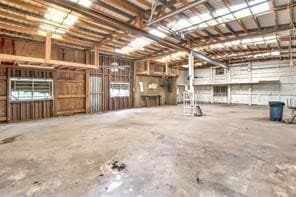 Building Photo - 9504 Quaker Ct