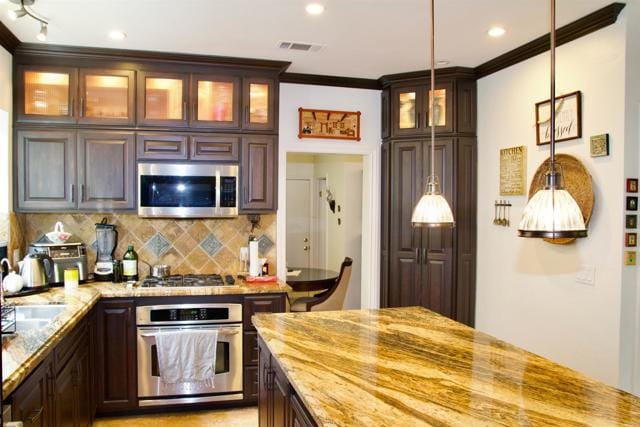 Building Photo - 12156 Via San Loreno