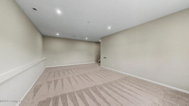 Building Photo - 15802 Stonehouse Ct