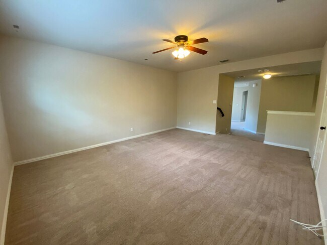 Building Photo - July Move-In Special