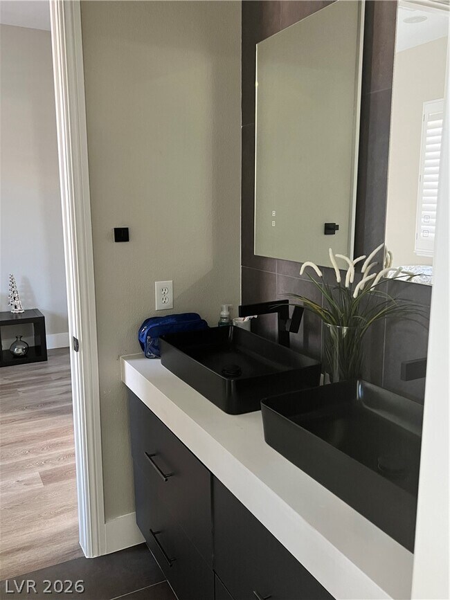 Building Photo - 11544 Bohemian Forest Ave