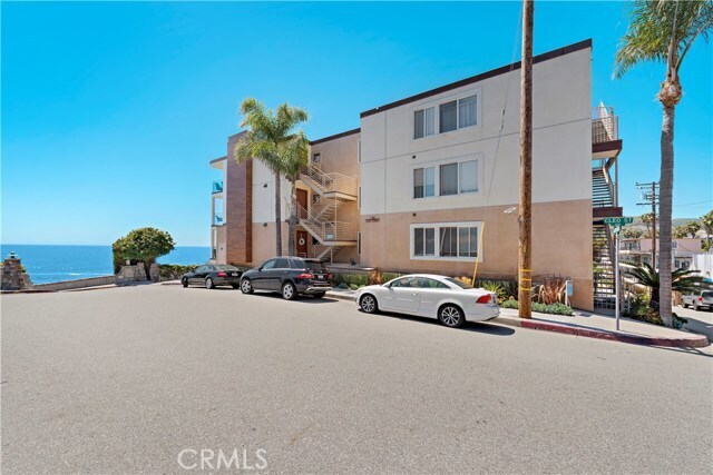 Building Photo - 150 Cleo St