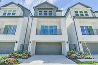 Building Photo - 5703 Balbo St