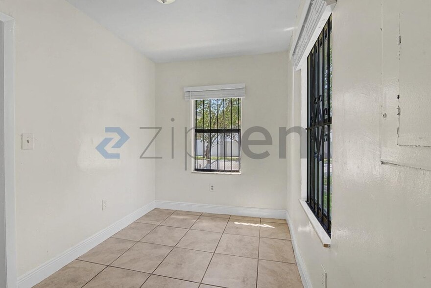 Building Photo - 943 NW 63rd St