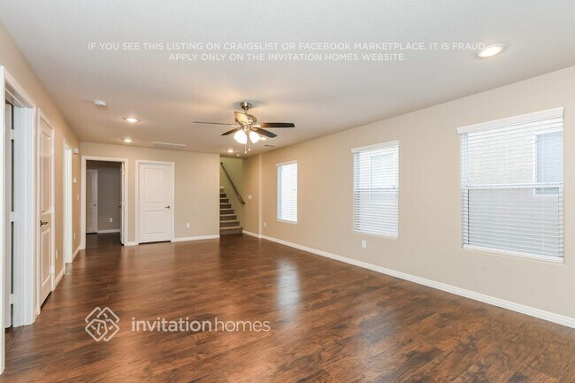 Building Photo - 10018 Pelham Park Ave