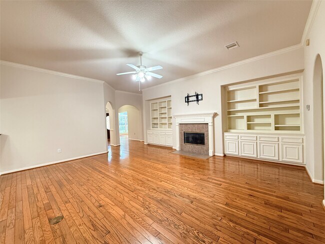 Building Photo - 17523 Laguna Trail Dr