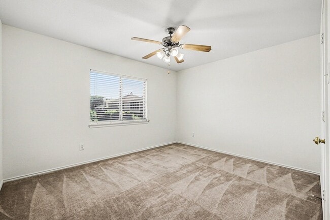 Building Photo - 5506 San Marino Dr
