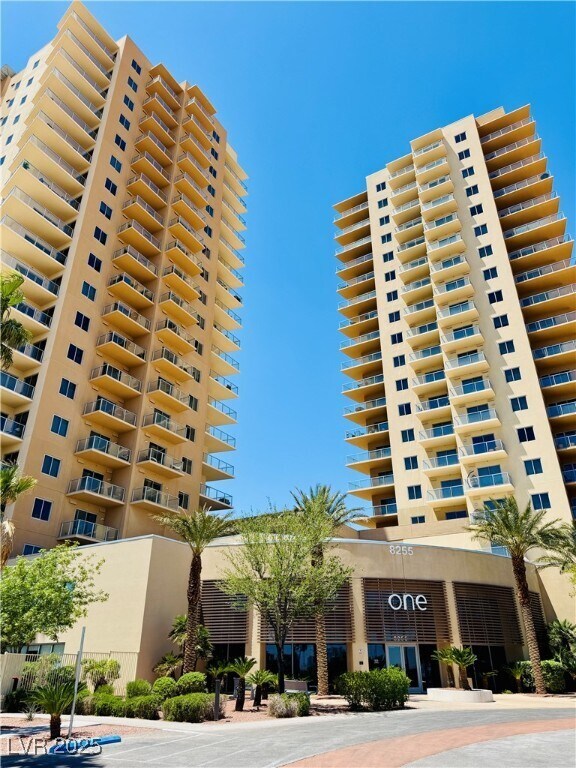 Building Photo - 8255 S Las Vegas Blvd