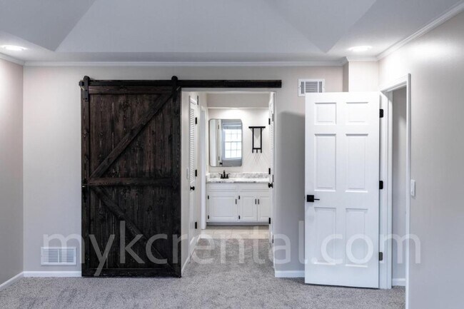 Building Photo - 12012 Ensley Ln