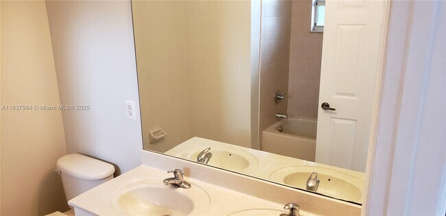 Building Photo - 14116 SW 260th St