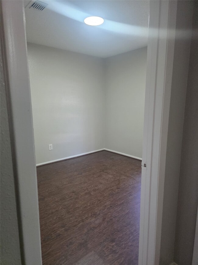 Building Photo - 23322 Dew Wood Ln