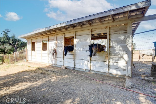 Building Photo - 17825 Bear Valley Ln