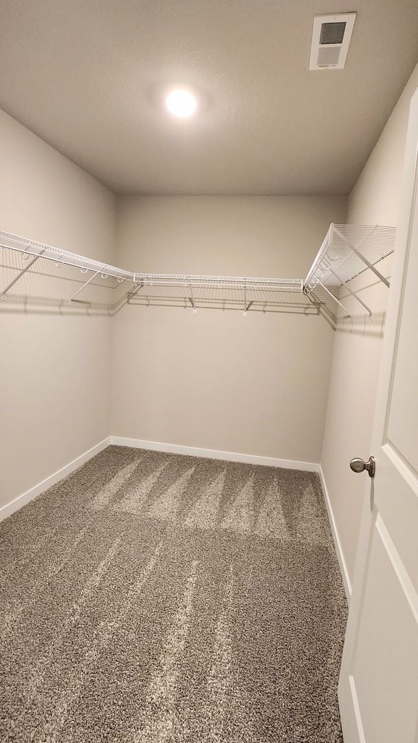 Building Photo - Modern 4BR Home Near Great Western Bike Trail | West Des Moines