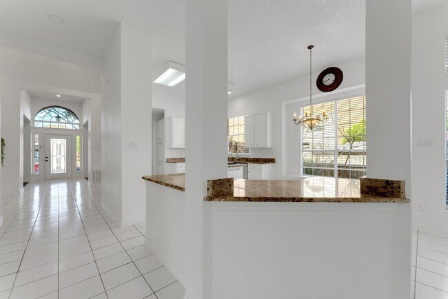 Building Photo - 5512 Charleston Dr