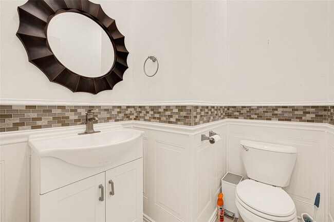 Building Photo - 8307 Summer Reef Dr