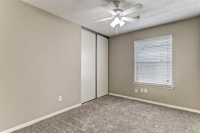 Building Photo - 7750 Springville Dr