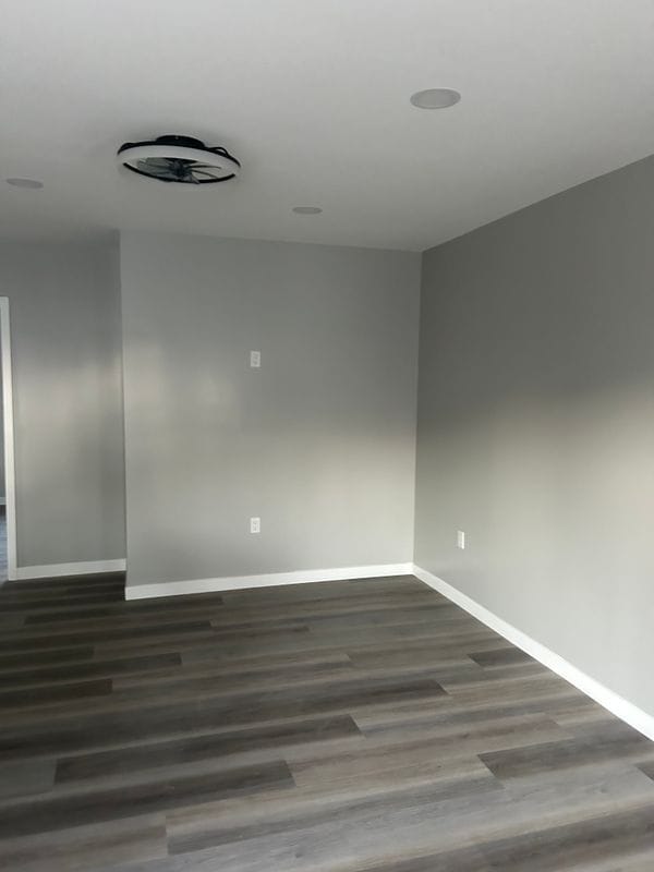 Building Photo - 14715 Flomar Dr