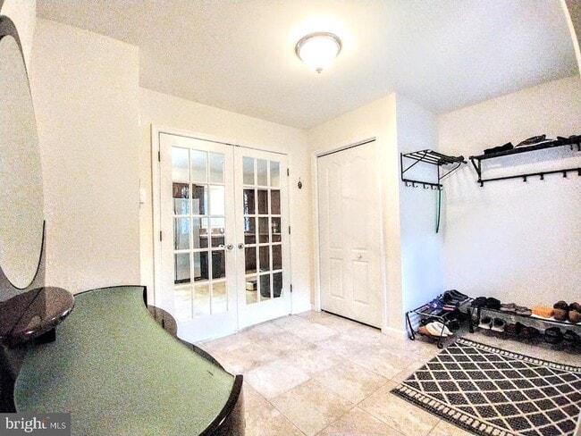 Building Photo - 146 Hunter Ln