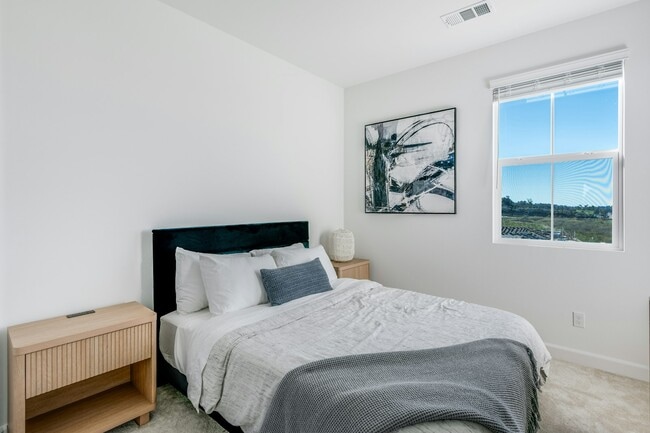 Building Photo - 414 Caliper Wy