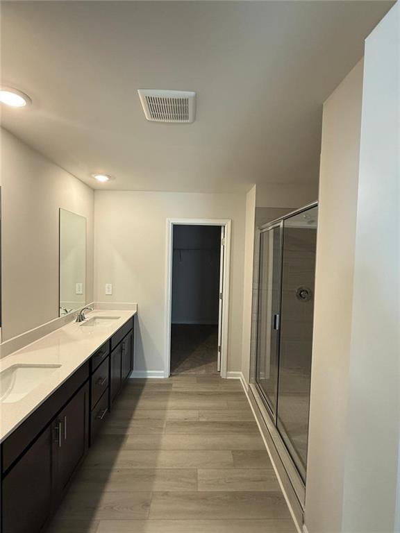 Building Photo - 189 Vly Oak Dr