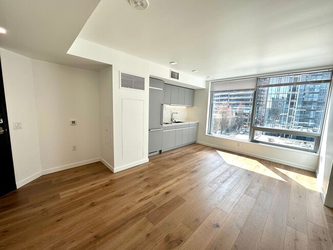 Building Photo - Cool Studio Condo in Iconic Nexus Building...