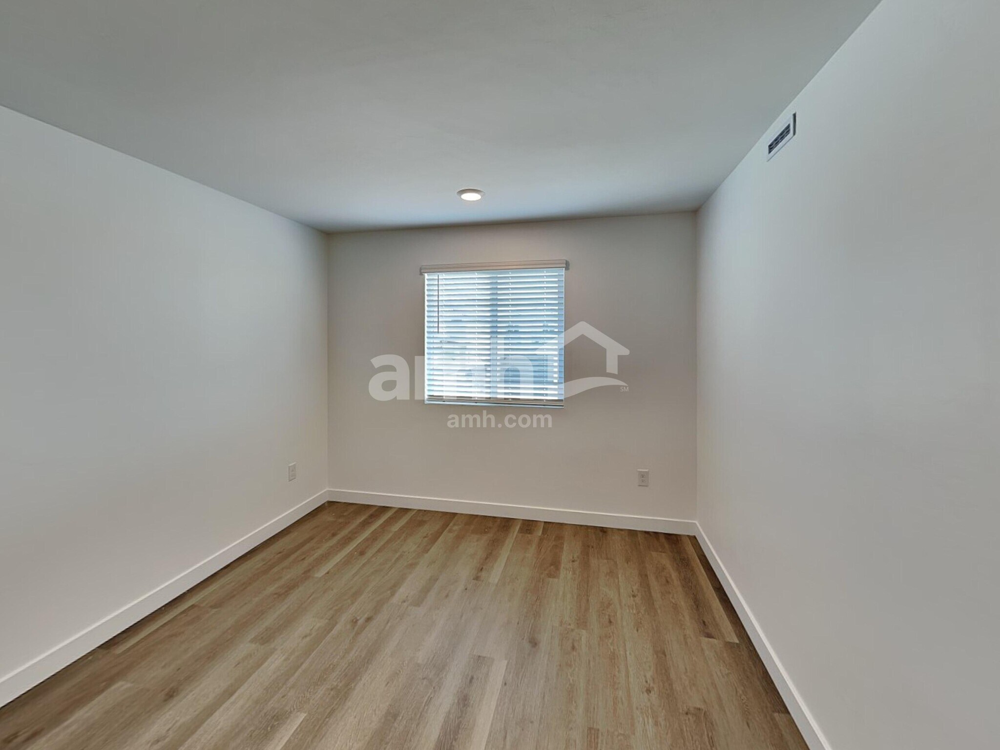 Building Photo - 9653 N Rancho Lozano