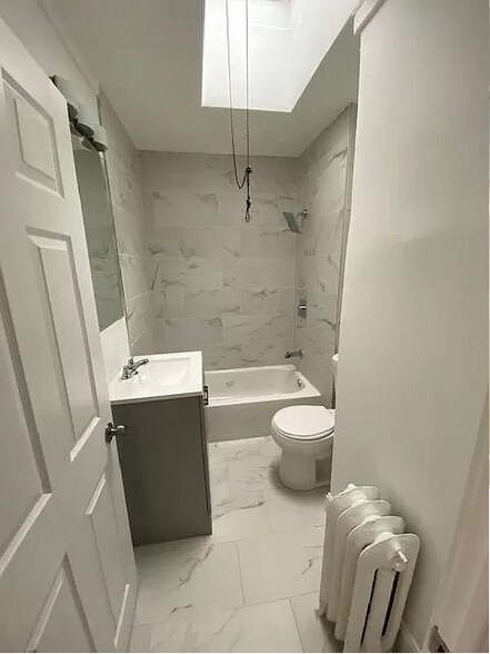 Building Photo - 4634 Fernhill Rd